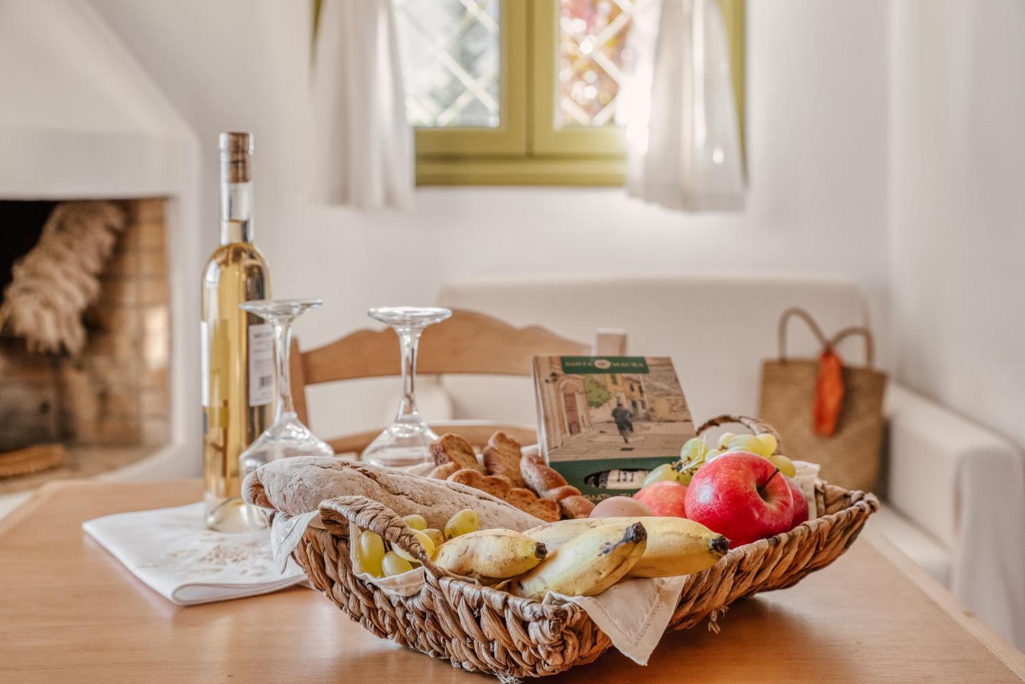 Diodati Villas Nikiana Buitenkant foto